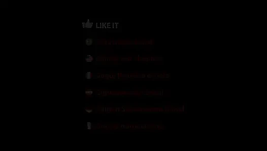 Junges paar hat sex auf dem sofa im wohnzimmer und nimmt video auf, um später anzuschauen