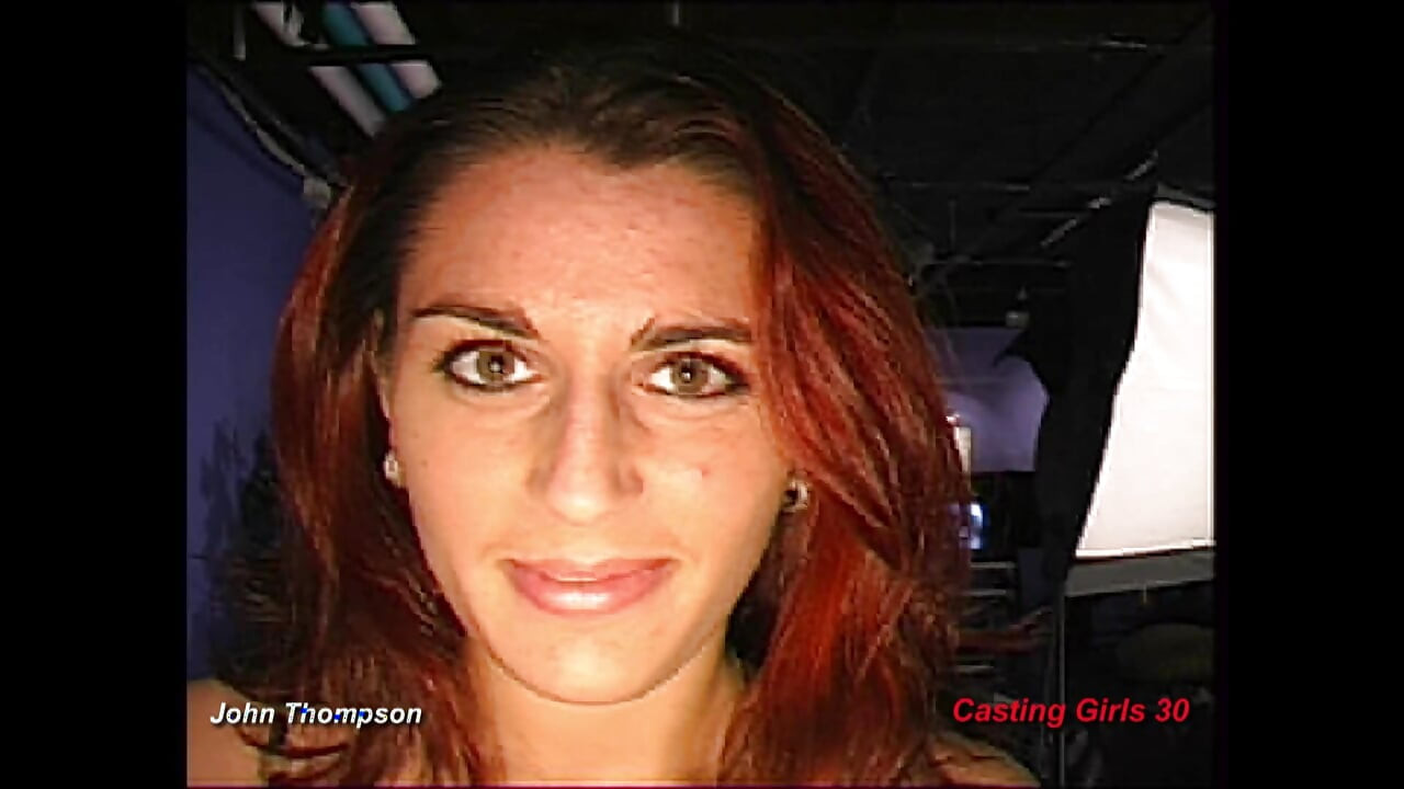 Ggg John Thompson - gata mostra buceta molhada, massagens e masturbação de dedilhado