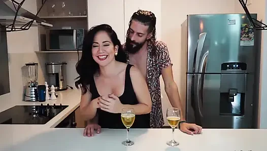 Having Sex with a Venezuelan MILF with a Talent for Porn