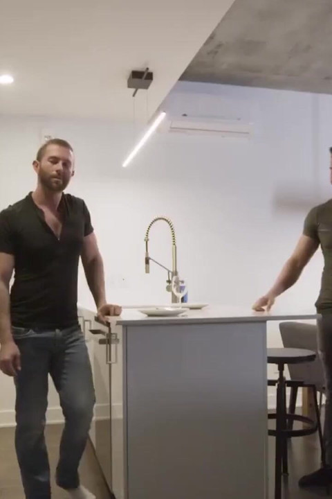 MASQULIN - Hunks Ace Quinn i Tanner Hall sirova pasmina hardcore