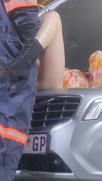 Jaw-dropping moment from "My wife likes to film herself fucking ranfom guys when im at work"