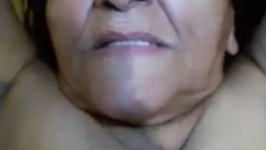 Домашнее видео - анальный секс бабушки 70-летней