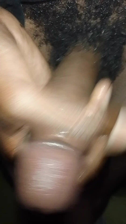 Handjob malam rumah