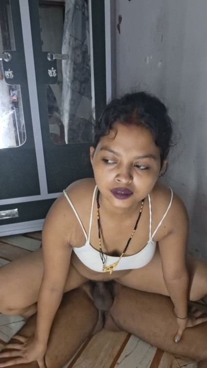 Sweetsex2001 indian deshi beautiful collage girl hardly doggy style f.cking enjoy | Clip 2