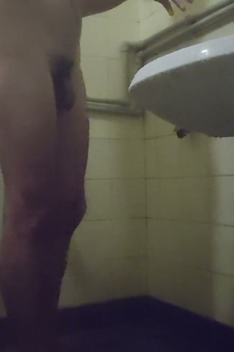 Dirty Twink Boy Takes a Bath, Jerks off and Cums