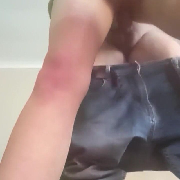 Góc nhìn dưới cùng trong khi đụ nghiệp dư