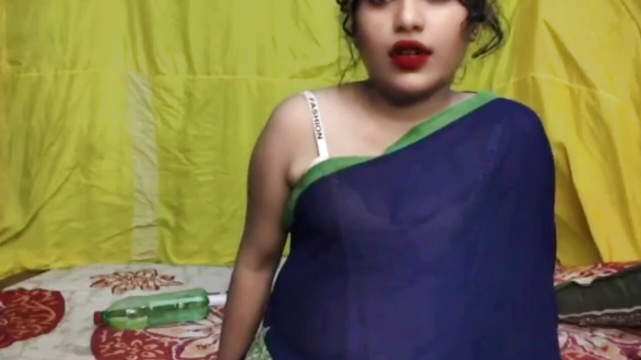 Cum on pussy and  harder anal fucked with her stepmom.