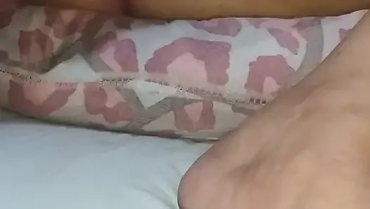 Memek be basahku yang cantik.bahwa istriku dia dipuasin