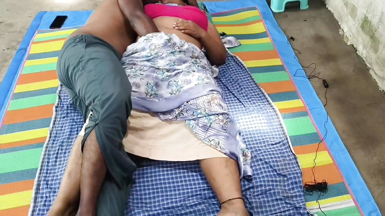 Hintli aile üvey anne üvey oğluyla seks yapıyor bölüm 1