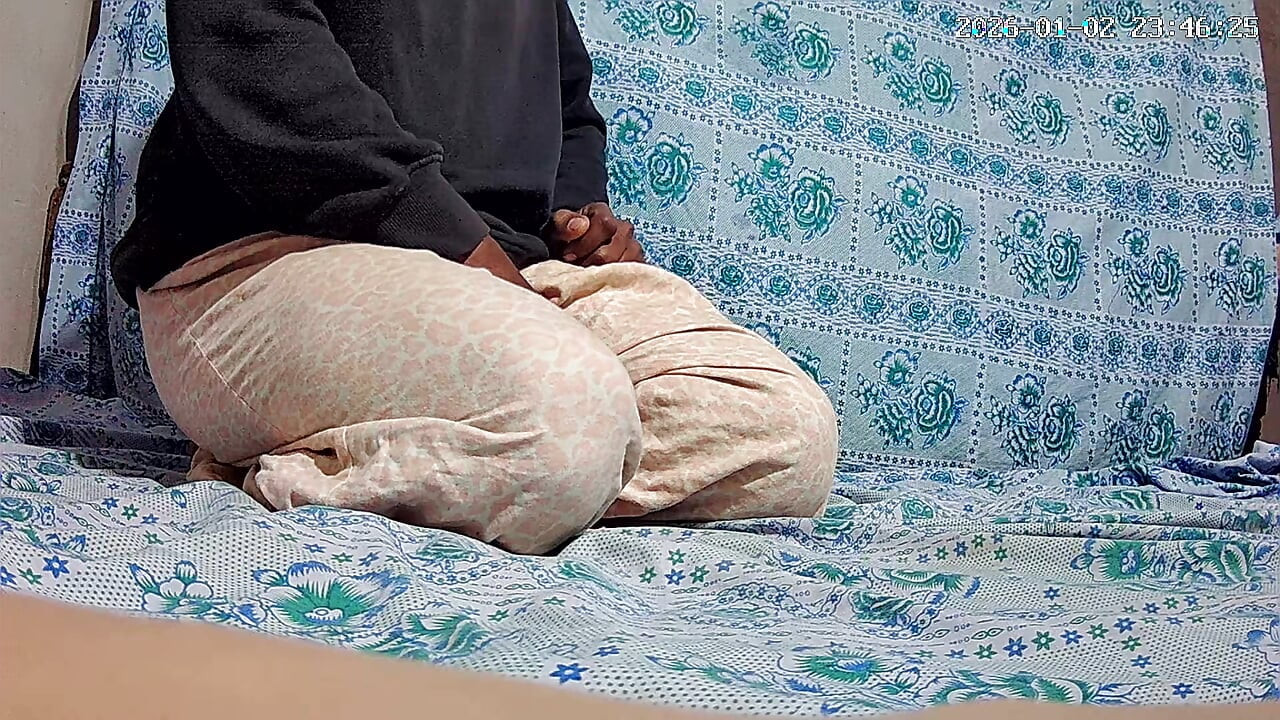 Dasi big duck boy handjob in the jungle 29765