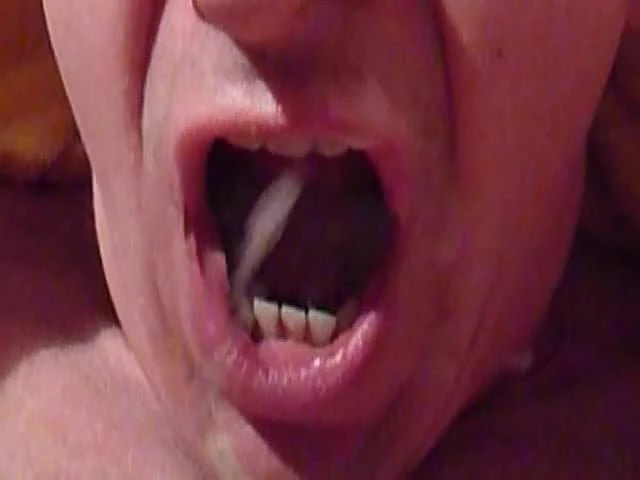 Sperme dans ma bouche