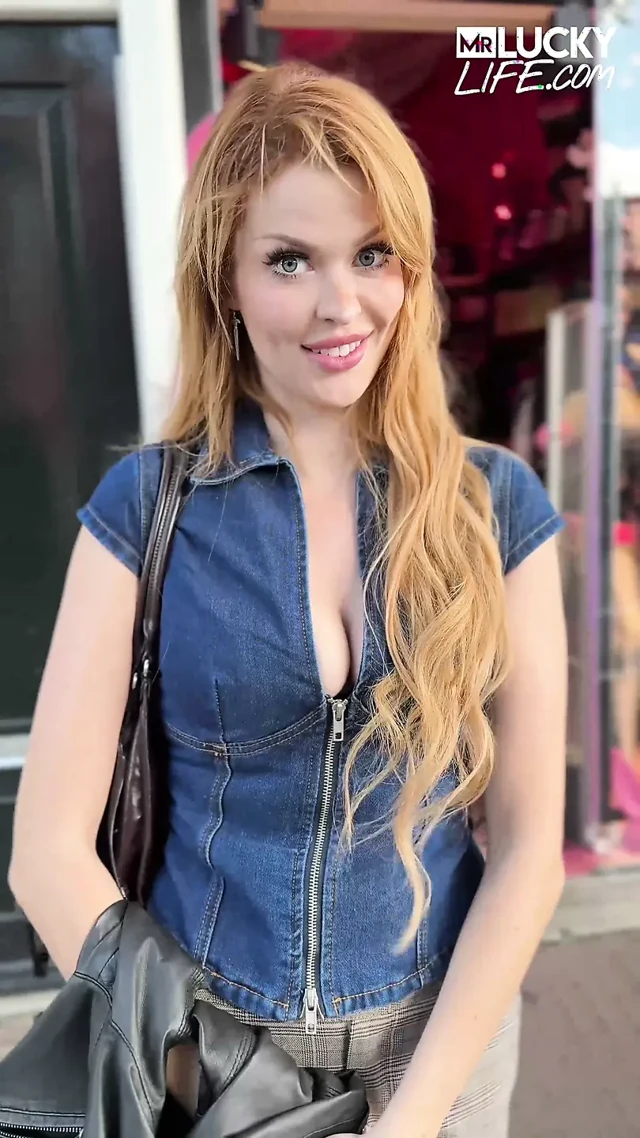 Romantic Date With Elly Clutch Turns Wild