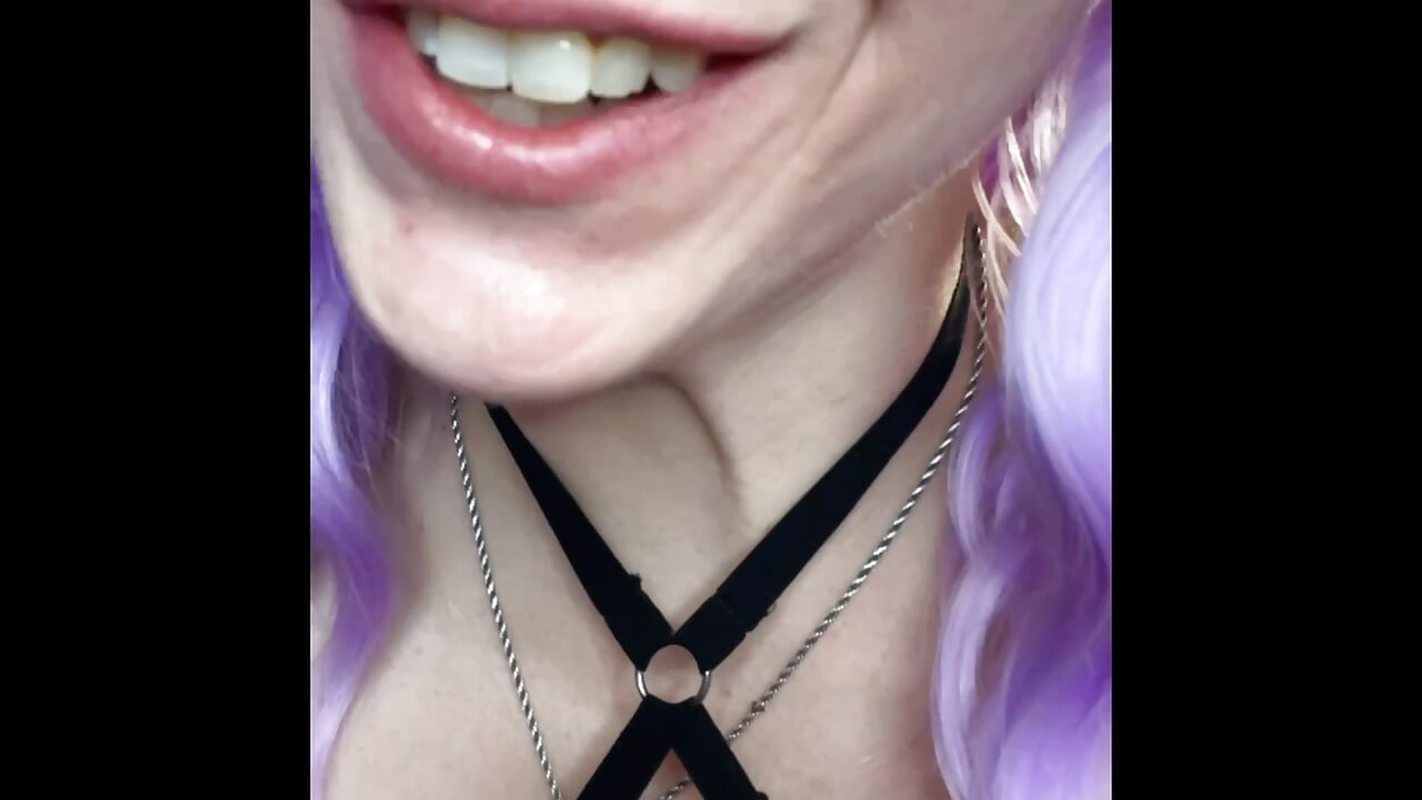 Suzy Wylde เงียบและน้ําแตกเร็ว