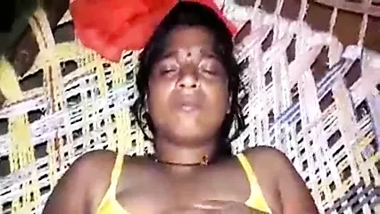Gaon ki desi bhabhi ke sath sexy chut ki sexy Maja