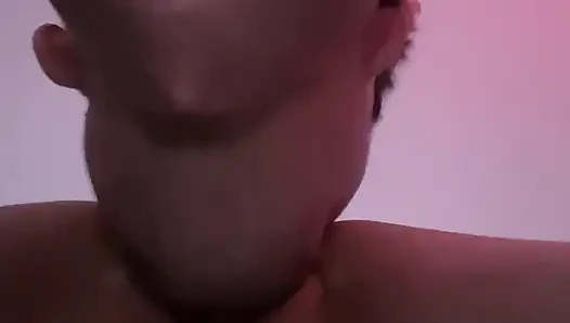 Лизать нижнюю