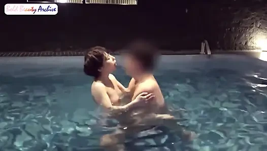 Asian Angel 28058