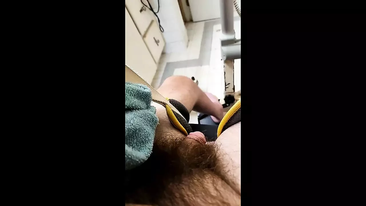 Kevy 69's Let's have A bathroom Orgasm