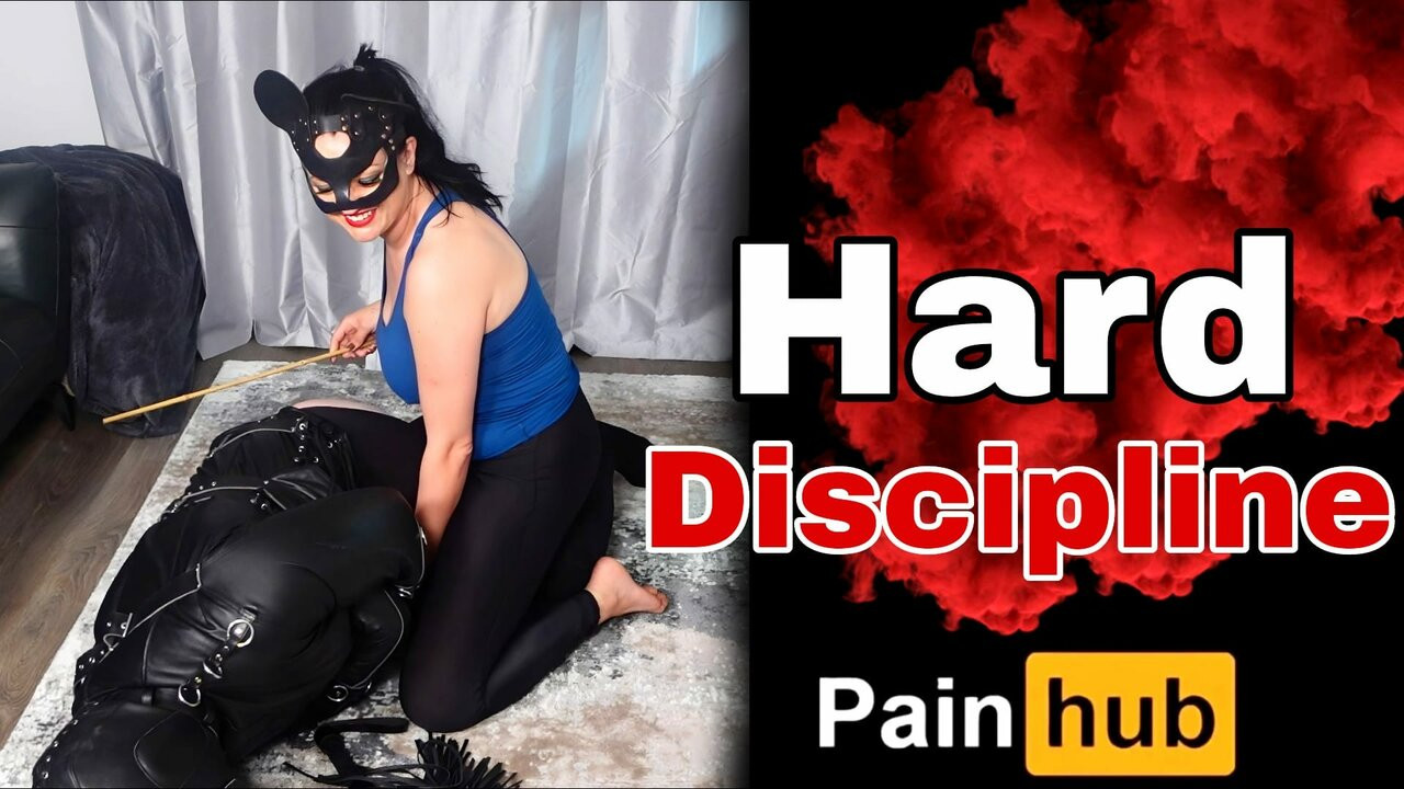 女主调教打屁股，鞭打，ballbusting，鞭打，flr，真正的情侣，自制束缚，捆绑SM，熟女继母