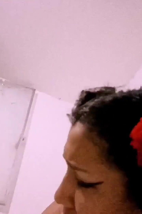 18 year old brunette big saggy tits from New York United States fucking her stepbrother's big dick muca