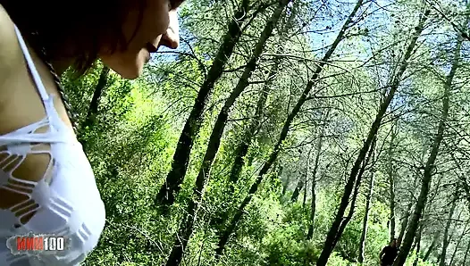 Versaute MILF sucht frische schwänze