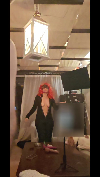 Azdırma dansı striptiz