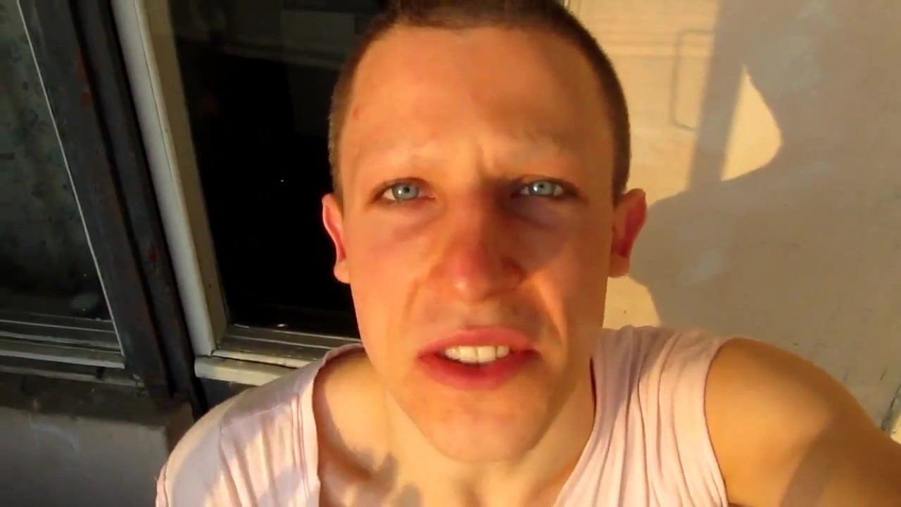 TWINK IS ALWAYS HUNGRY FOR RAW COCK
