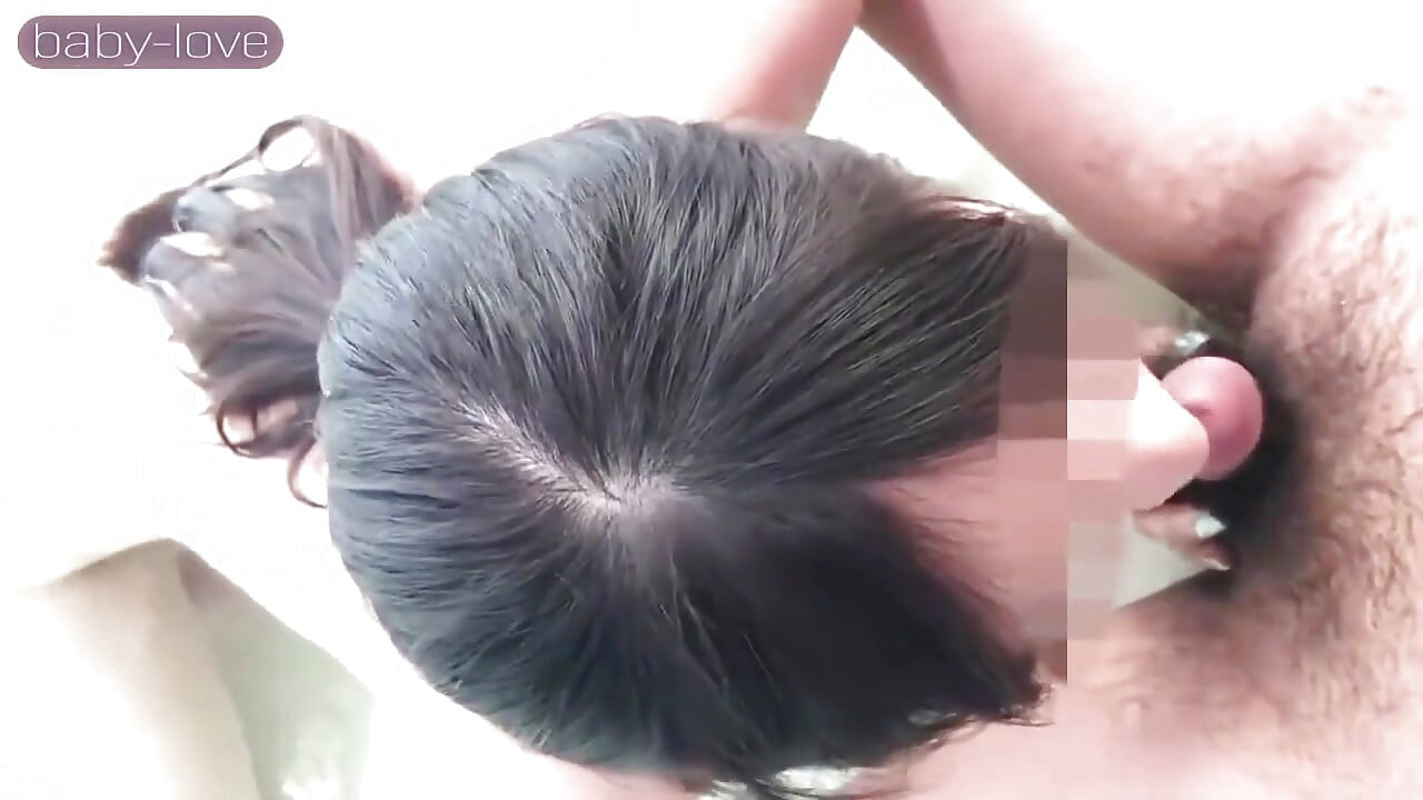 プライベート撮影:上品な既婚美女の屋外プレイと後ろからの中出し