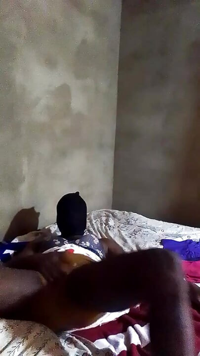 Blue Brown Papty Sex Boy