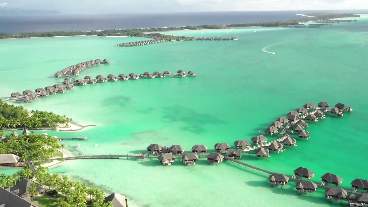 Big Natural Tits Bouncing on Dick Big Boobs Bouncing