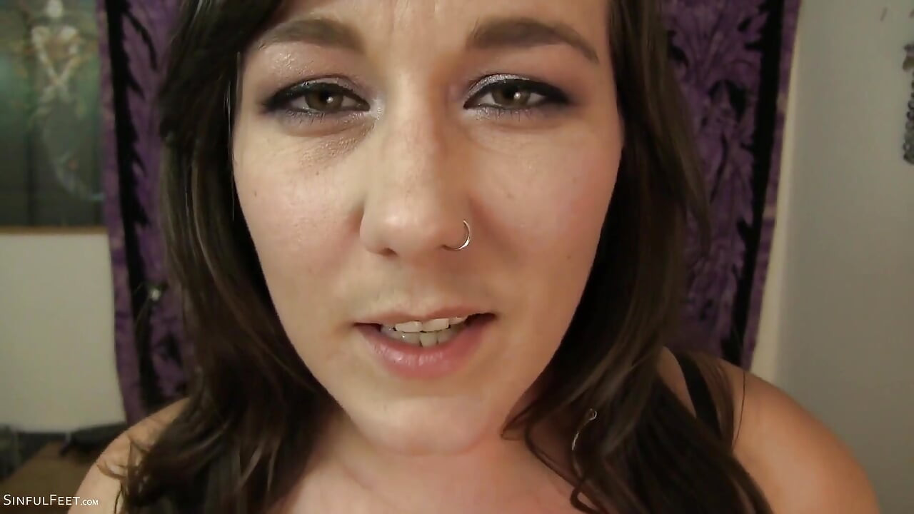 عبدني بمشاركة شين سيج