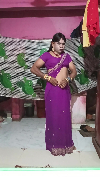 Must-share moment from "Madhuri Bhabhi"