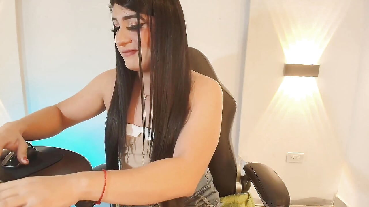 Hermosa Trans Con Cara De Muñeca