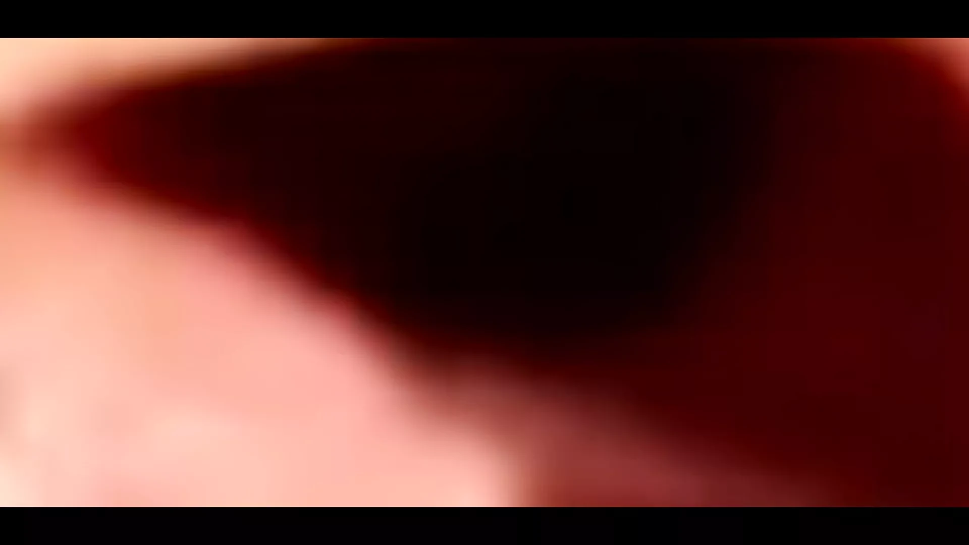 Vore nasale gay, versione floreale, zoom al rallentatore