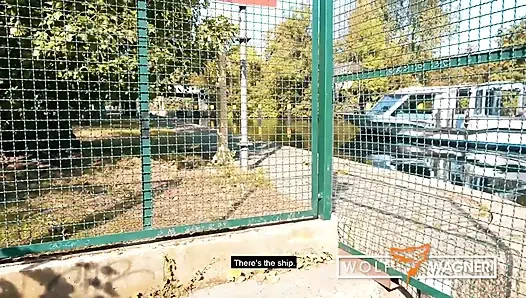 Yaramaz esmer genç sürtük ile ateşli otel seksi