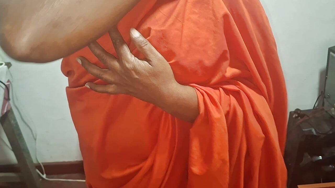 Big ass stepmom