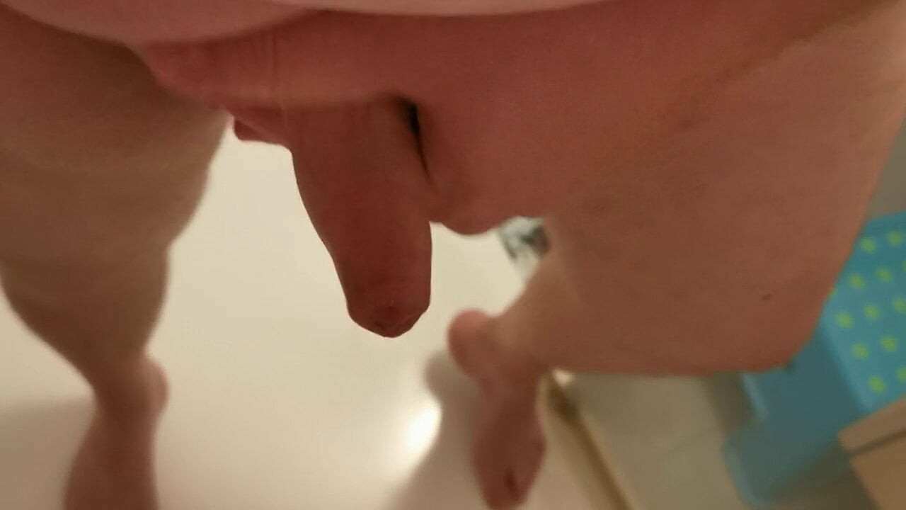 I love to cum