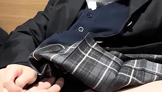 18 yaşındaki minyon kız, ultra gerçekçi akıllı telefon görüntüleri. Kamera çekimine kaydedildi! Okul sonrası video