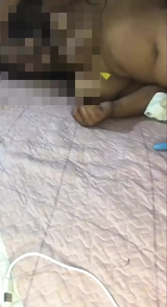 А с большими сиськами очень чувственно и нужно влюбиться в