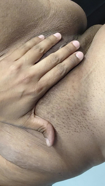 Jugando un rato porque ando caliente