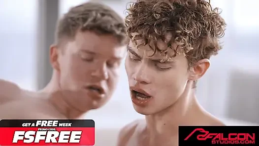 FALCON STUDIOS - üniversite arkadaşları yaşlı delikanlı tarafından spontane üçlü grupta sikiliyor