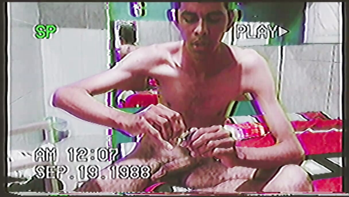 Chico explains how to put on a condom (Unreleased Video year 1988)