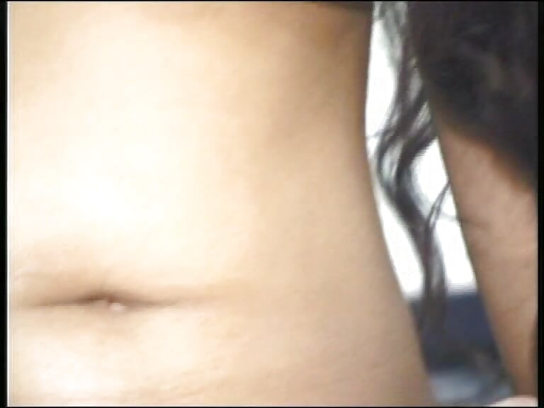 A dögös barna szeret szopni