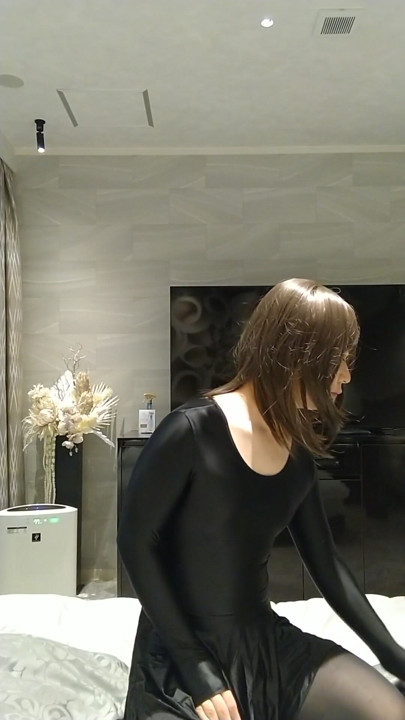 A boy masturbates embarrassedly wearing a leotard | Clip 1