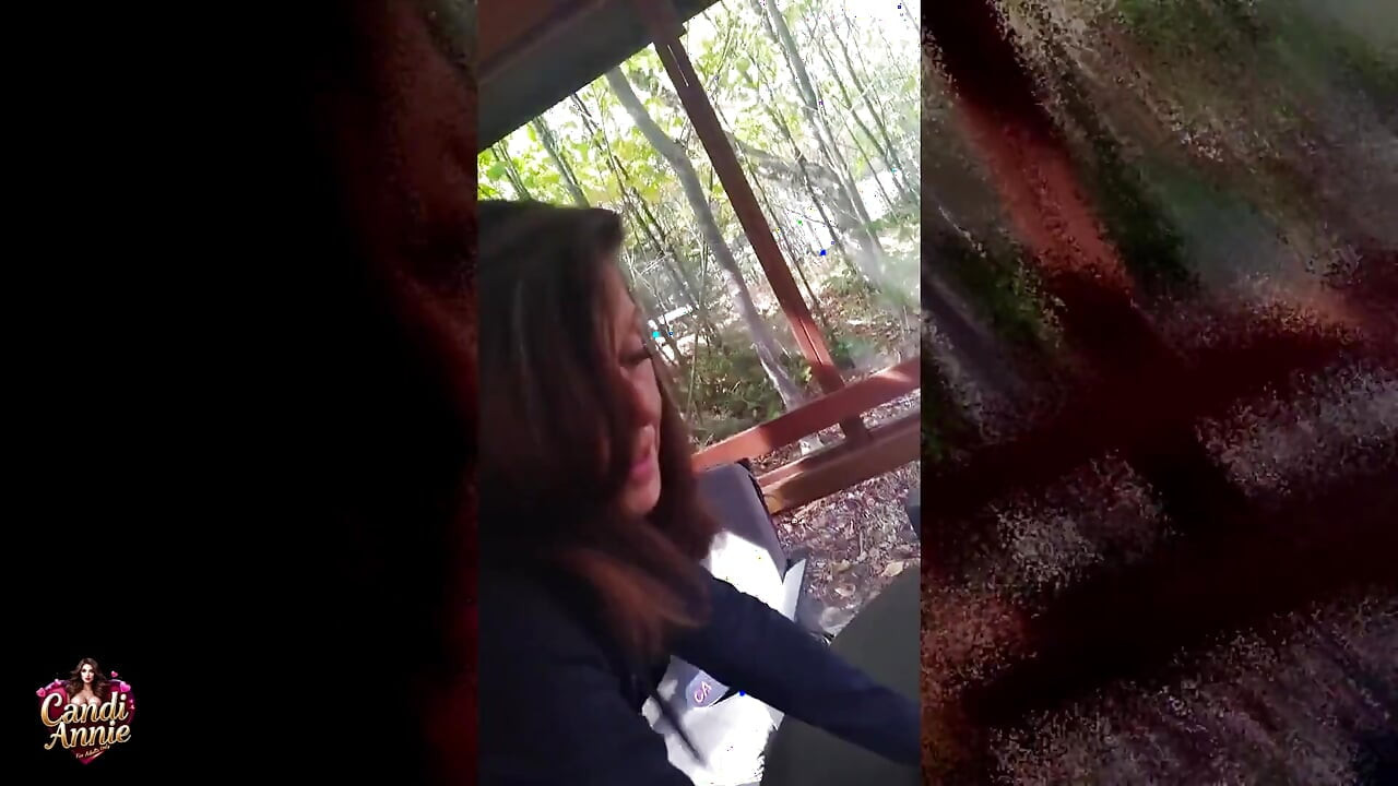 POV สนุกมาก เย็ดในป่าและกลืนน้ําเงี่ยน - Candi Annie