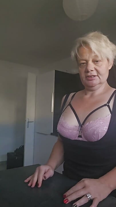 Hey Darling, I'm in a Good Position for You to Fuck My Ass