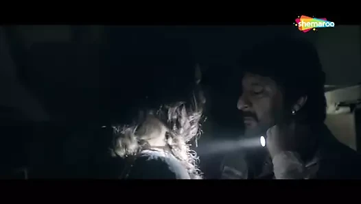 Dedh Ishqiya. Kissing Scene of Huma Qureshi and Arshad Warsi