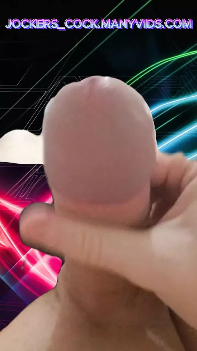 BIG ASS LOVES BIG COCK JOCKER'S COCK - HOT TRANS