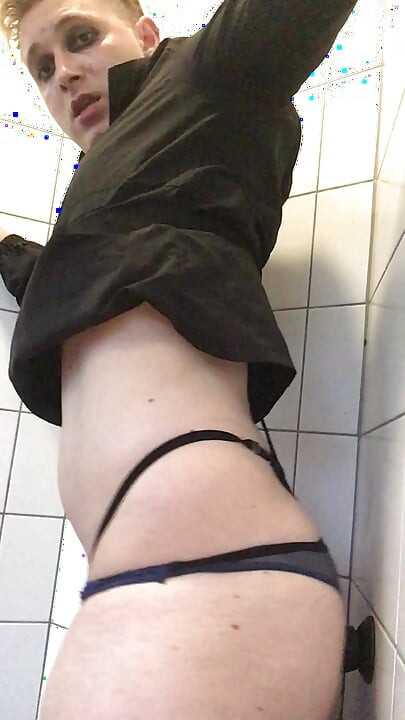 Sissy Jes Brinch public Toilet dildo Fuck