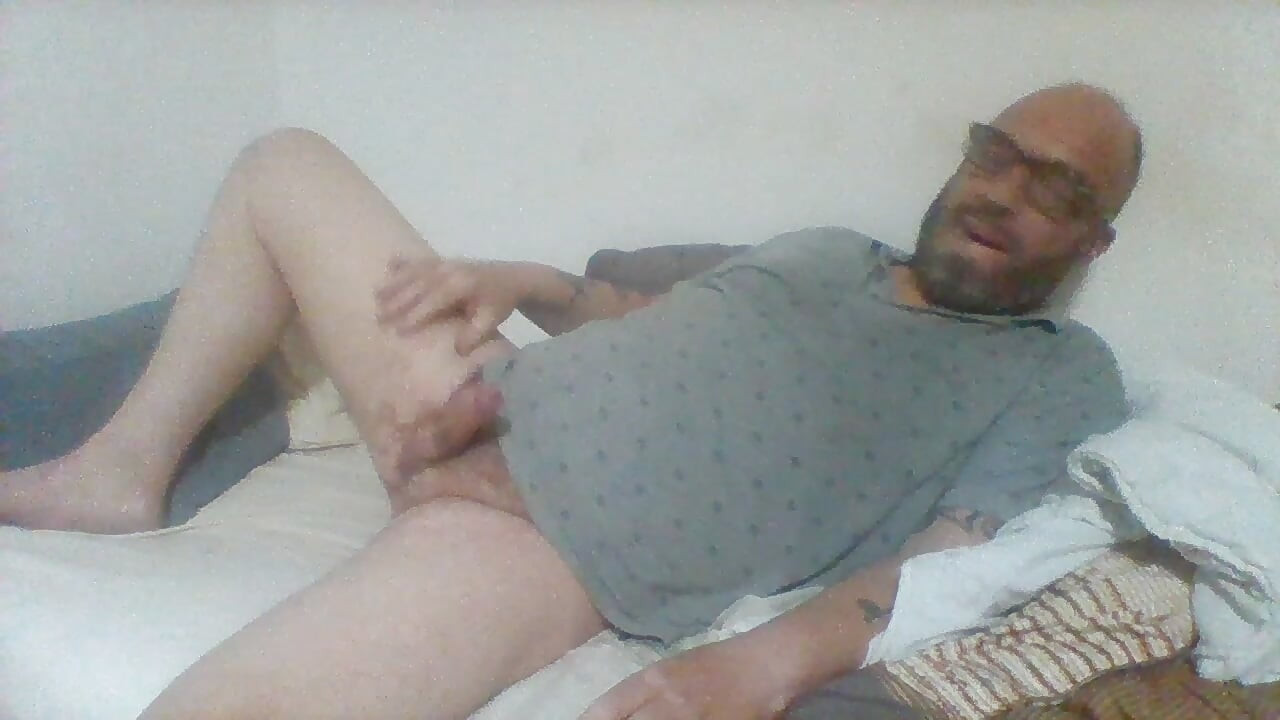 Dennis wants sex with woman or couple