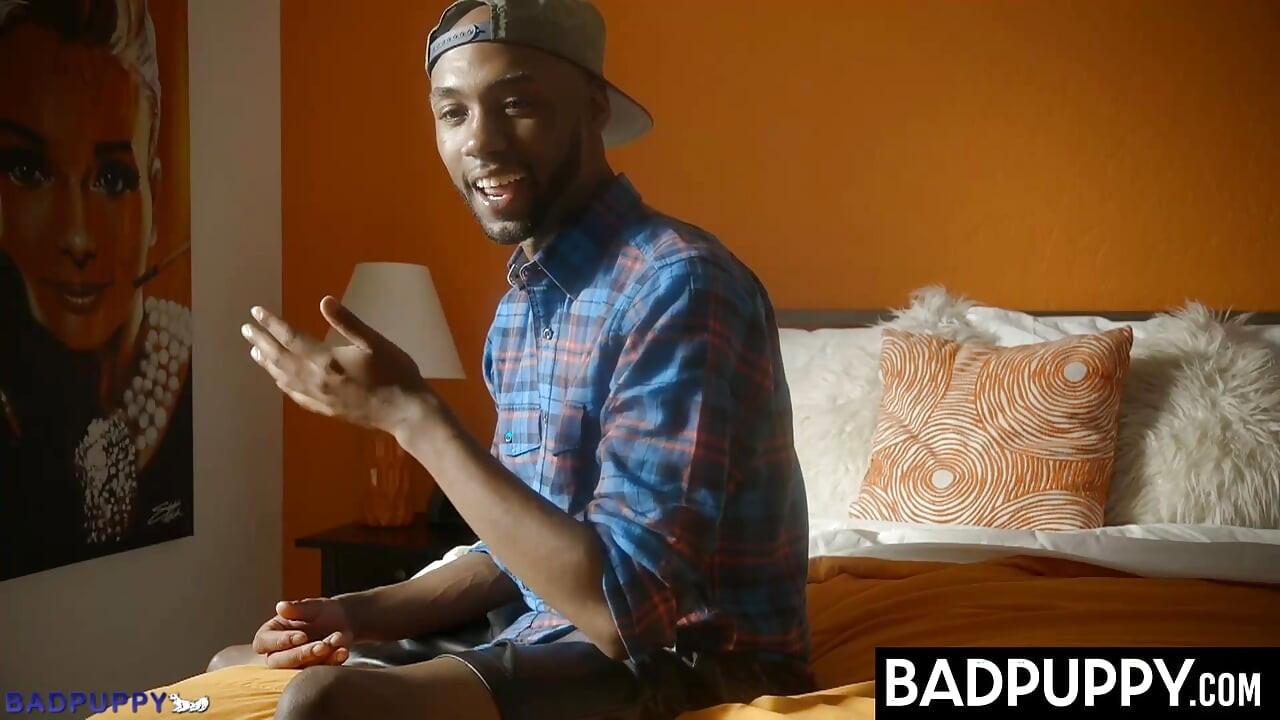 Landon Shoves His Cock Deep Into Tylers Ass